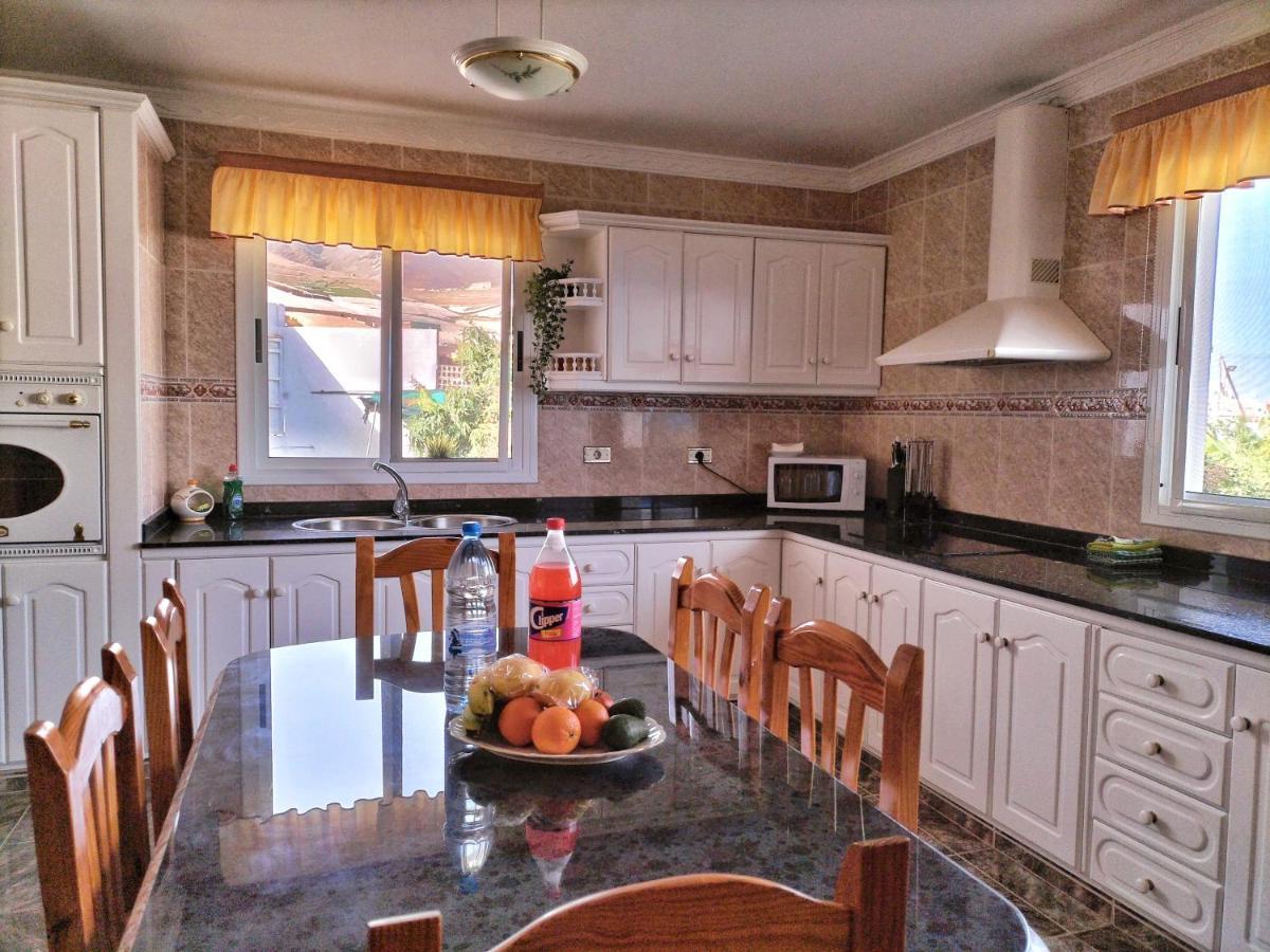 Villa Los Llanos San Nicolas ภายนอก รูปภาพ